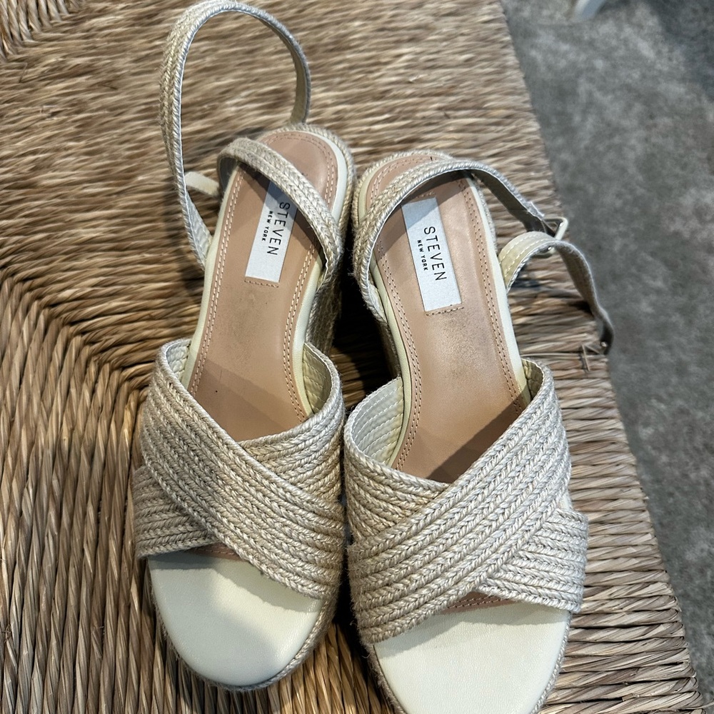 Steven New York Women's Cream 🩴
